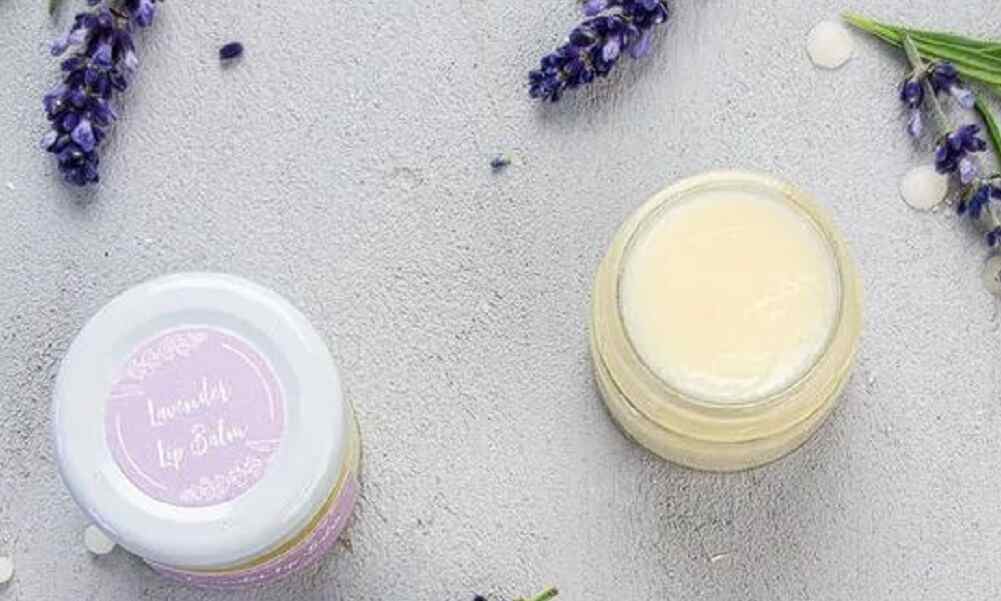 How to Make Your Homemade Lavender Lip Balm