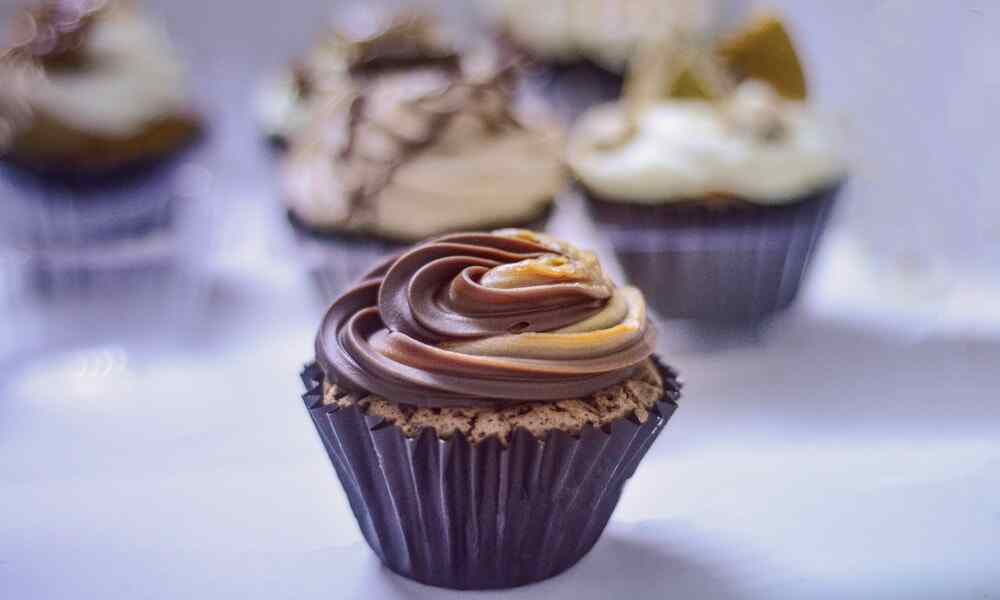 How to Make Cupcakes at Home without an Oven