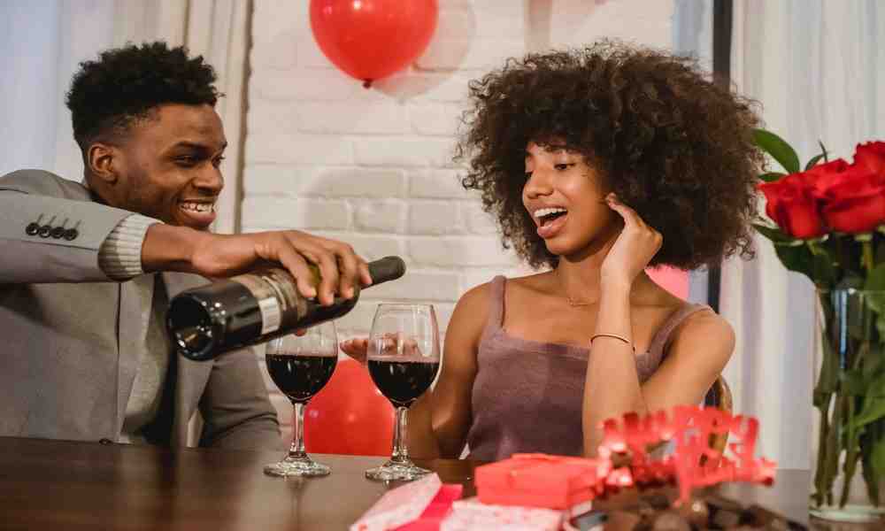 20 Fun Things to Do On a First Date