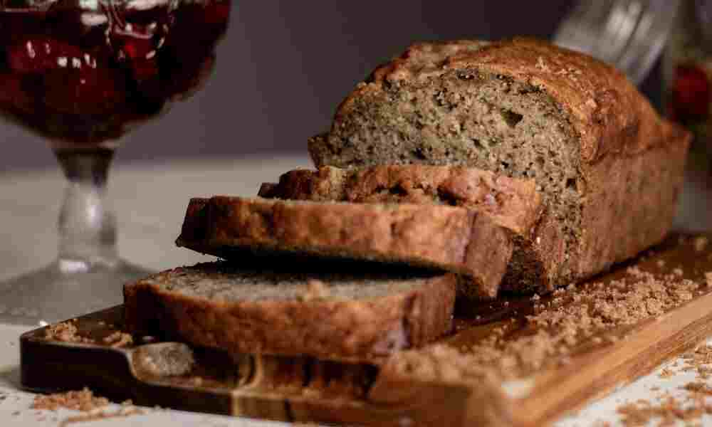 How to Make Banana Bread in 12 Easy Steps